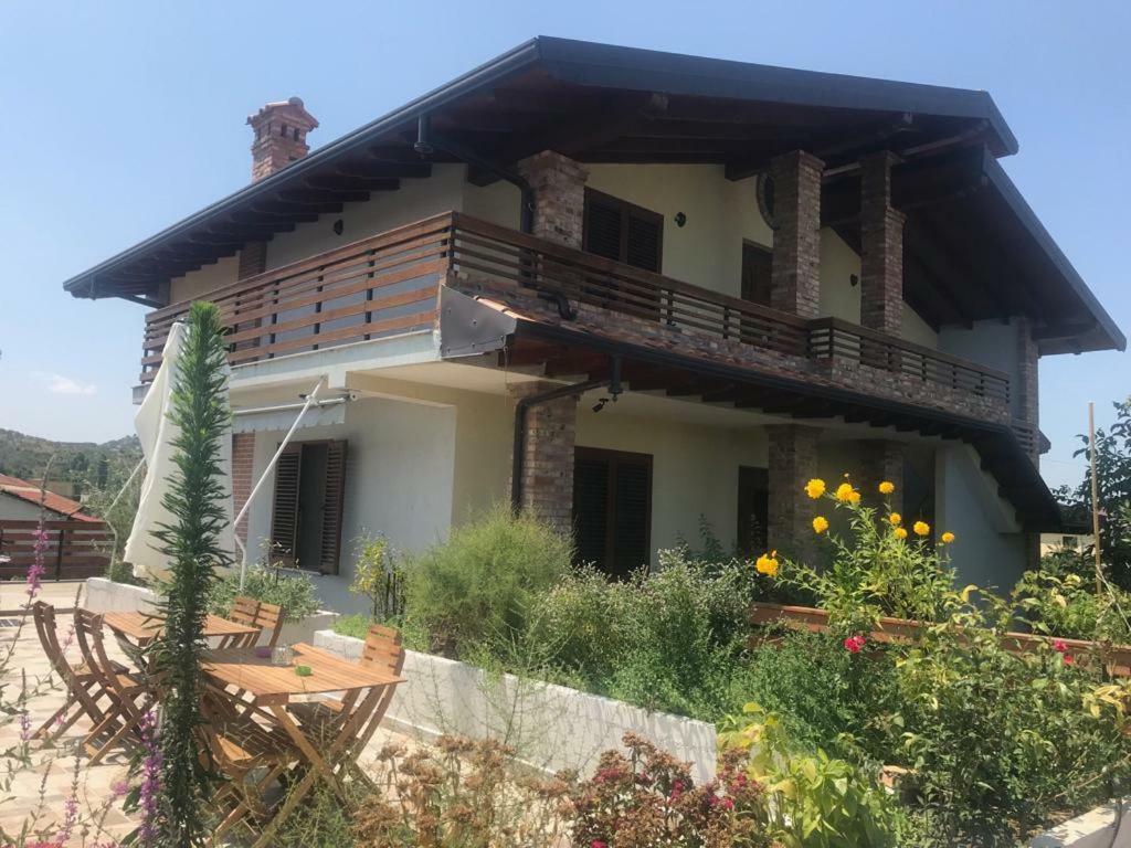 Sara'S Villa Shkodër Exterior foto